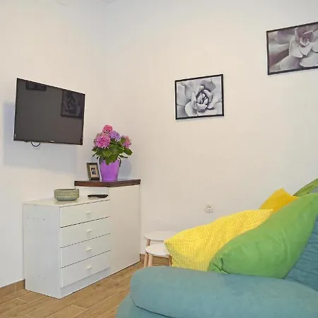 Apartament Apartmans Kate