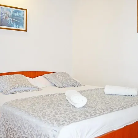 Apartament Apartmans Kate *