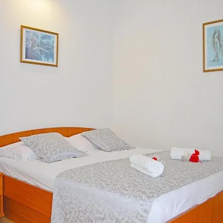 Apartmans Kate * Макарска