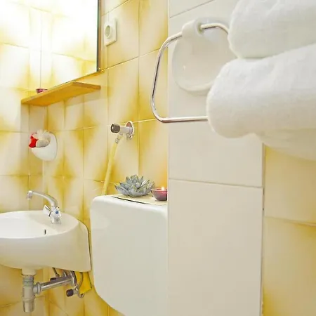 アパート Apartmans Kate